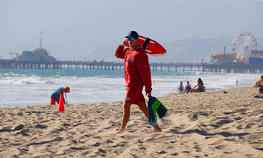 56_LA_lifeguards